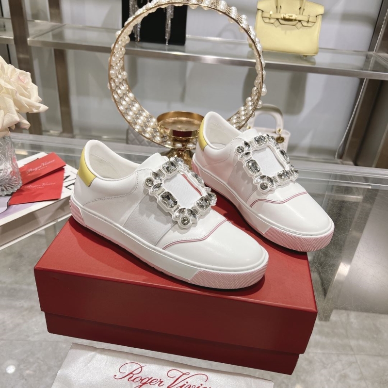 Roger Vivier Casual Shoes